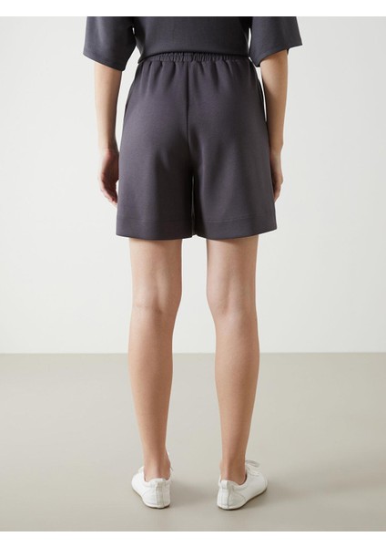 Lcw Vision Beli Lastikli Kadın Şort (S5) fırsatları