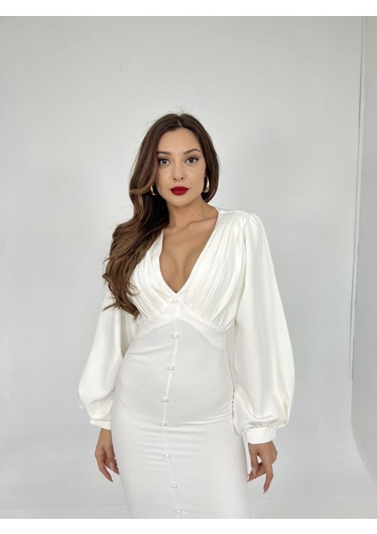 Beyaz Organze Detaylı Atlas Elbise