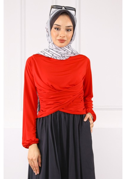 Kırmızı Çapraz Drape Detaylı Sandy Bluz