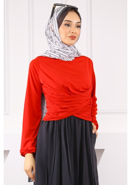 Kırmızı Çapraz Drape Detaylı Sandy Bluz