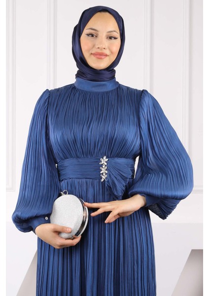 Lacivert Piliseli Taşlı Şifon Abiye modelleri