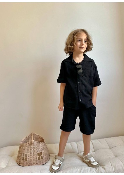 Müslin Kumaş Şortlu Erkek Çocuk Takım