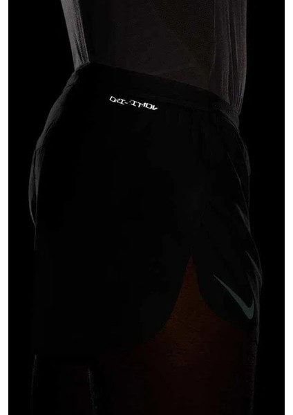 Dri Fit Adv Aeroswift Brief Lined 4 Inch Short Erkek 4 Cepli Koşu Şortu Siyah fırsatları