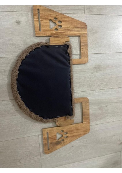 Luxury Kedi Yatağı Kalorifer Petek Radyatör Kedi Yatağı Welsoft Kumaş ( Kolay Montaj Geçmeli Sistem) 1 Adet