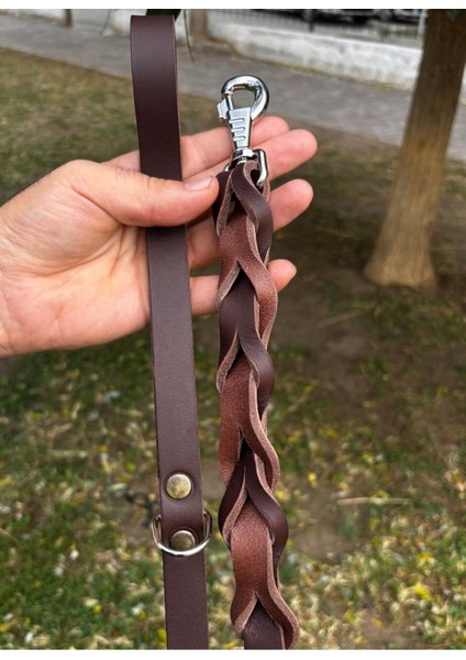 Luxury El Yapımı Hakiki Deri Köpek Gezdirme Kayışı - Dayanıklı ve Şık Tasarım, 140 cm 1 Adet