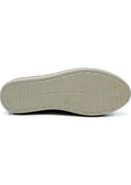 22051700 Venüs Ayakkabı fırsatları