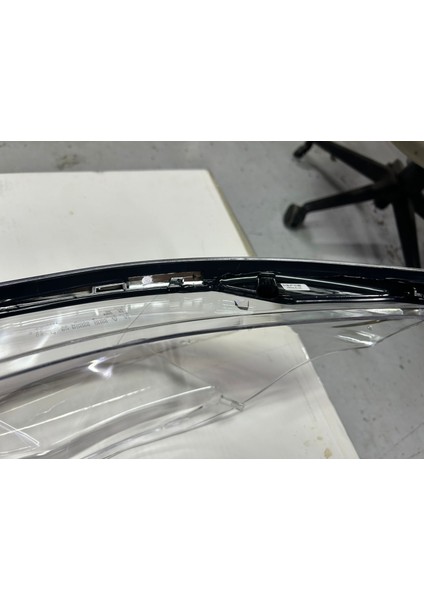 Bmw 5 Serisi E60 E60LCI Ledli Kaşlı Far Camı