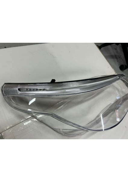 Bmw 5 Serisi E60 E60LCI Ledli Kaşlı Far Camı