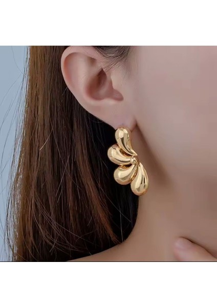 Bukle Yarım Metal Gold Küpe
