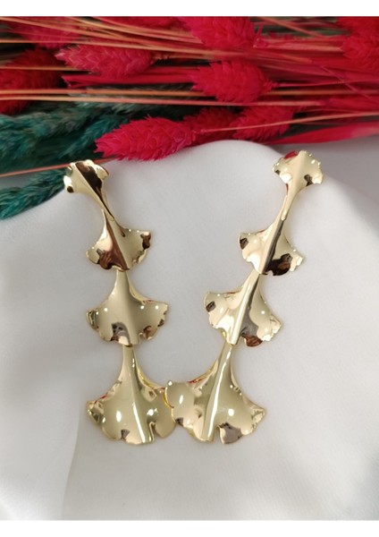 Yaprak Sarkıt Metal Gold Küpe