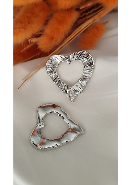 Büzme Kalp Metal Silver Küpe fiyatları