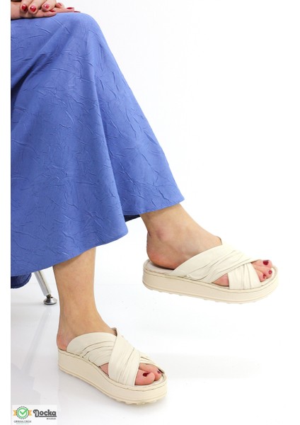 Kadın Günlük Ortopedik Kalın Taban Deri Terlik M26YS1430 modelleri