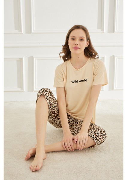 Kadın Pijama Takımı Kapri Kısa Kol