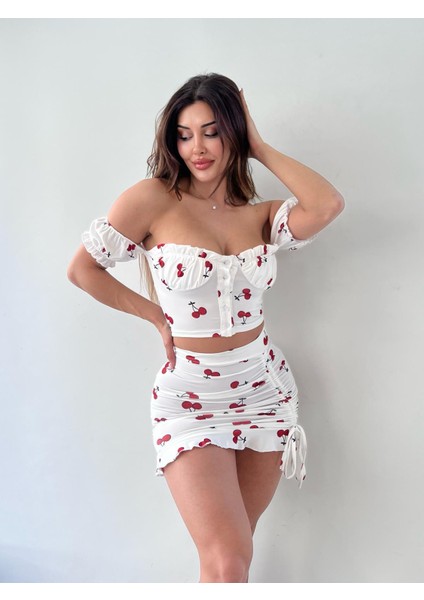 Beyaz Kiraz Desenli Eteği Büzgülü Ikili Takım fiyatları
