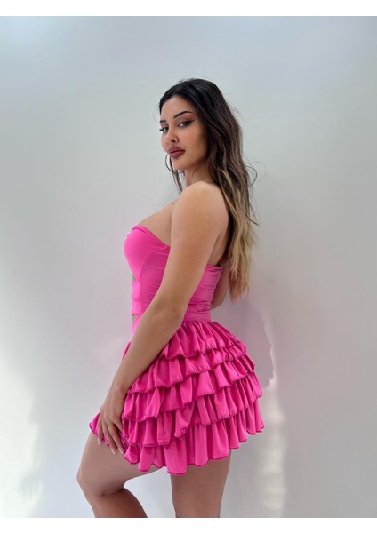Pembe Eteği Kat Kat Fırfırlı Sandy Mini Elbise