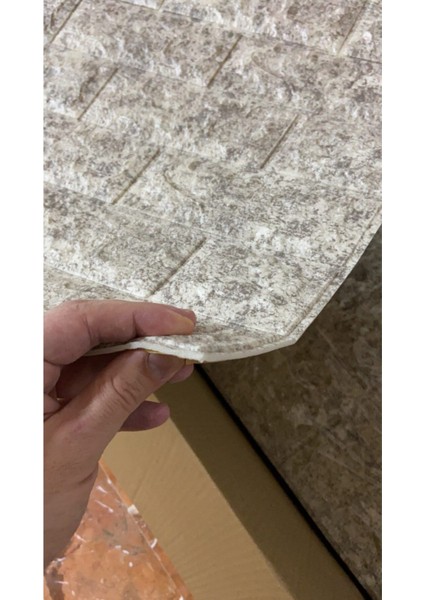 NW16 Kendinden Yapışkanlı Çift Renk Gri Beyaz Esnek Tuğla Sünger Duvar Paneli 70X77 cm 1 Adet