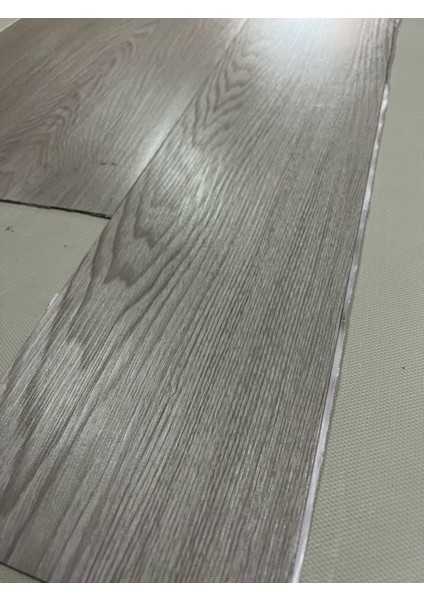 NWYP02 Açık Gri Yapışkanlı Ahşap Pvc Yer Döşeme Parkesi
