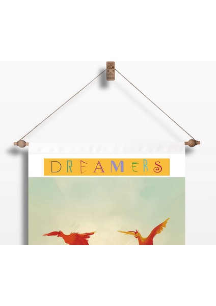 Renkli Sanatsal Duvar Bayrağı – Kadın ve Hayvan Figürlü Modern Kumaş Duvar Dekoru | 25 x 50 – 50 x 100 cm