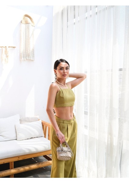 Keten Gi̇peli̇ Crop ve Pantolon Iki̇li̇ Takim