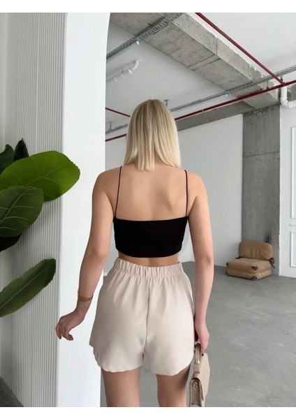 Bej Tek Yırtmaçlı Yüksek Bel Mini Şort Etek