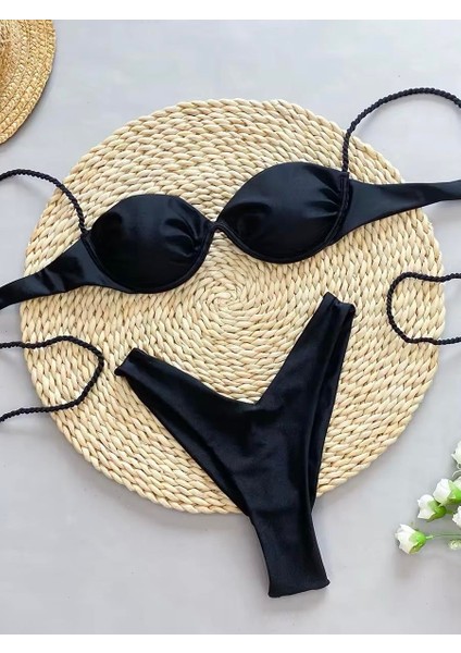 Siyah Burgu Askılı Bikini Takımı