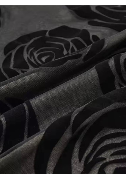 Siyah Gül Işlemeli Maxı Elbise fırsatları