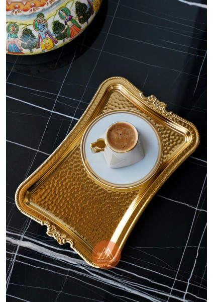 4 Adet Tek Kişilik Dövme Desenli Kahve Sunumluk Metal Damat Söz Tepsisi Gold 26 x 16 cm