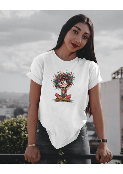 Rengârenk Kız Karakter Baskılı Oversize Kadın Tişört – Sarı, Bej, Siyah, Gri, Beyaz, Kırmızı, Lacivert