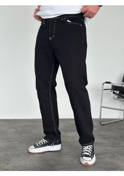 Erkek Straight Fit Beyaz Dikiş Detaylı Jean Pantolon Siyah