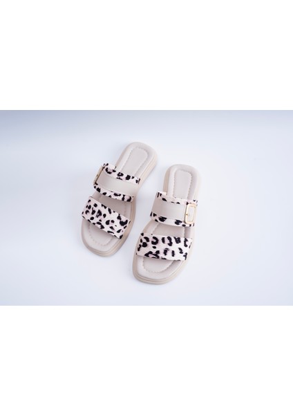Savanna Leopar Desenli Kadın Terlik fırsatları