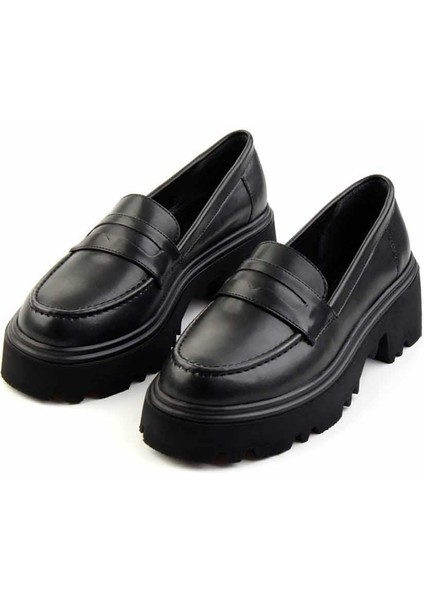 Siyah Kadın Loafer Ayakkabı K01997028009