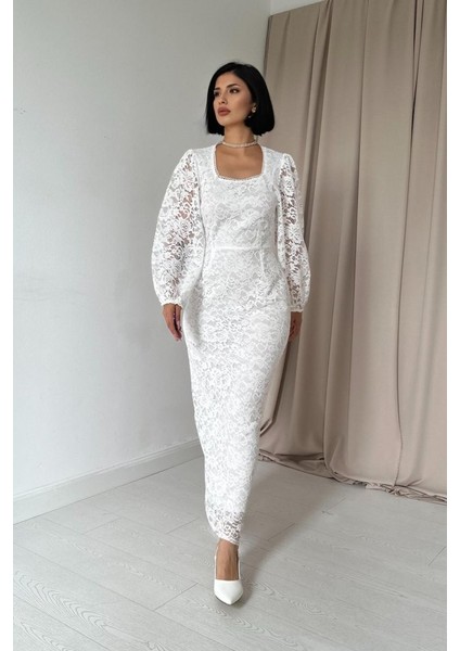 Beyaz Güpür Detaylı Dantel Elbise