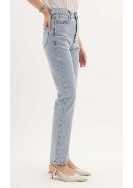 Taşlı Kadın Jean modelleri
