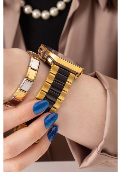Paslanmaz Çelik Üç Bakla Metal Kordon, Apple Watch Series SE/11/10/9/8/7/6/5/4/3 ile Uyumlu, 46MM/45MM/44MM, Gold&siyah fırsatları