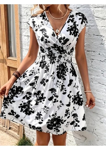 Aknbutik Kadın Kısa Kollu Kruvaze Yakalı Çiçekli Desenli Süprem Elbise modelleri