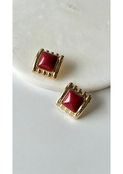 Bordo Detaylı Kare Vintage Pirinç Gold Küpe