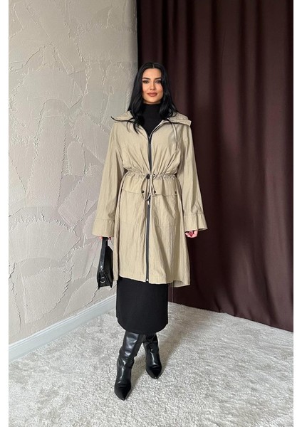 Taba Askı Detaylı Trençkot