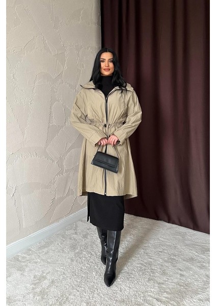 Taba Askı Detaylı Trençkot