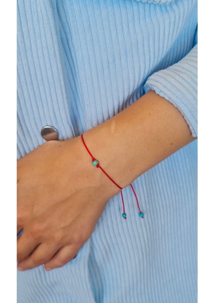 Doğal Turkuaz Boncuklu Kırmızı Ip Bileklik