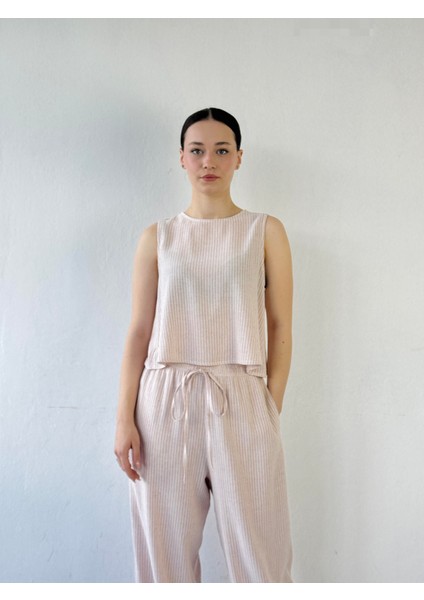 Sırtı Açık Kısa Bluz Üst Kadın Krem modelleri