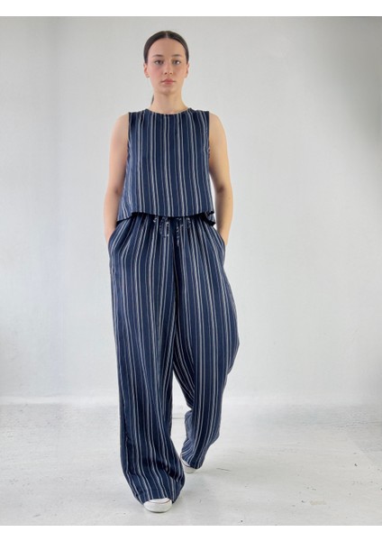 Tasarım Bol Kesim Pantolon Kadın Lacivert fiyatları