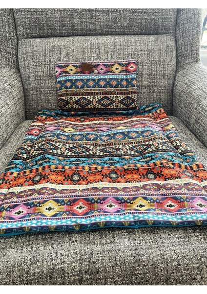 Luxury Koltuk Üzeri Eylaflı Konfor Yastığı - Kedi ve Küçük Irk Köpekler Için Özel Tasarım Rahat Minder 1 Adet fiyatları