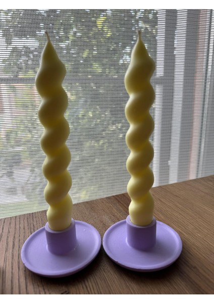 Pastel Renkli 2'li Şamdan ve 2 Burgu Mum Seti – Mor Şamdan & Sarı Mum – 4 Parça Yazlık Dekorasyon