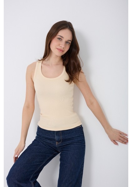 Kaşkorse 3 Lü Pk. Kadın Fitilli Görünümlü Kalın Askılı Basic Atlet modelleri