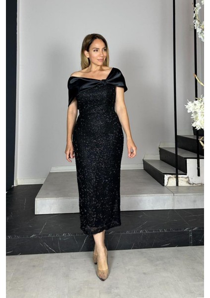 G1411 Saten Yaka Detaylı Tasarım Abiye Elbise Siyah