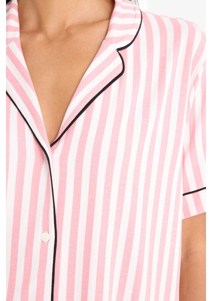 Regular Fit Pijama Takımı Çizgili Kısa Kollu Üst Esnek Şort-Fall in Love B8720AX25SM fırsatları