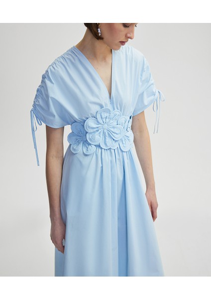 Çiçek Aplikeli Poplin Elbise IS1250002375028 fiyatları