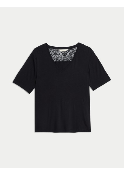 Dantel Detaylı Pijama Üstü fırsatları