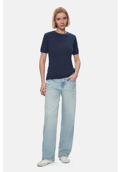 Jenny Lacivert Bisiklet Yaka Triko Nakışlı Standard Fit Kadın Tshirt