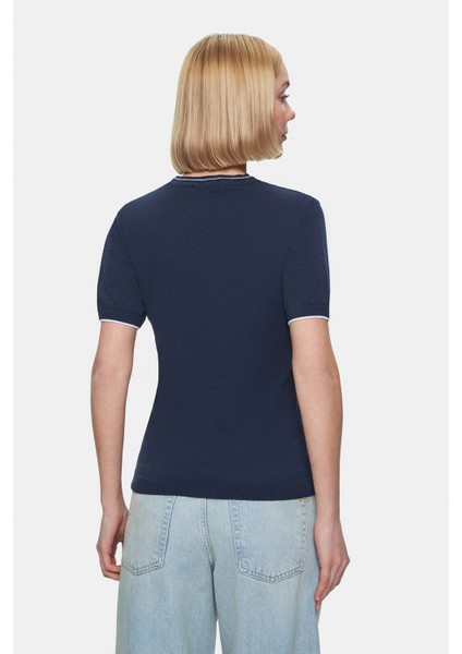 Jenny Lacivert Bisiklet Yaka Triko Nakışlı Standard Fit Kadın Tshirt
